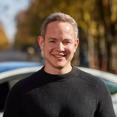 Portrait of Leroy Hofer, Co-Founder of Teneo Protocol